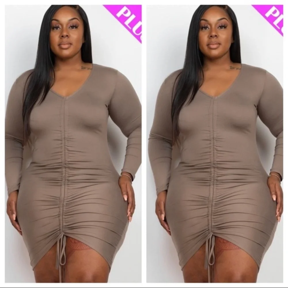 NEW TRENDY PLUS SIZE TAUPE RUCHED LONG SLEEVE DRESS - Picture 1 of 1